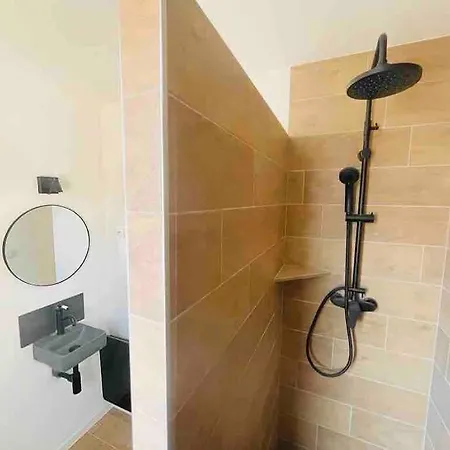 Alex - 2-4 Pers Au Calme Avec Balcon A 100m De La De