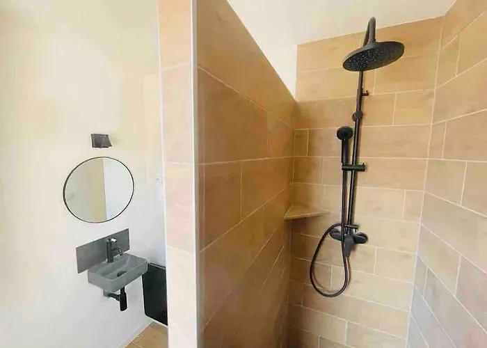 Alex - 2-4 Pers Au Calme Avec Balcon A 100m De La De